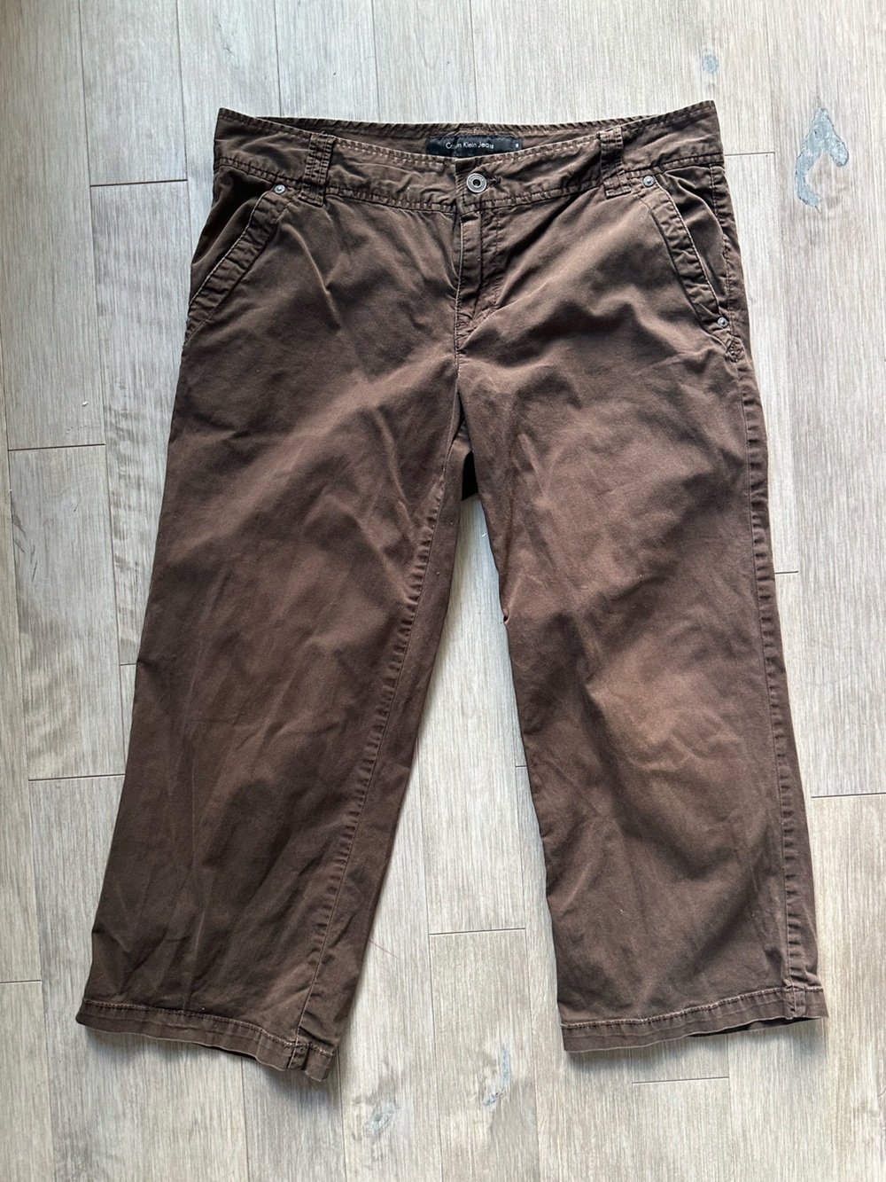 Calvin Klein Chocolate Brown Capris Y2K Pants Size 10